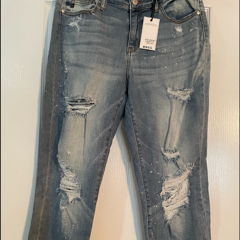 Judy Blue Mid Rise Destroyed Hem Beach Splash Boyfriend Jeans